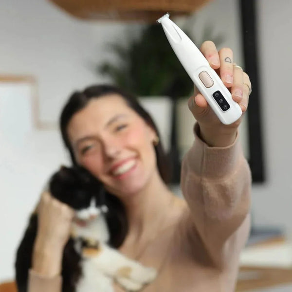 Tondeuse de Précision LED Le Pelage™ | Moins de poils. Moins de chaleur. - Le Pelage